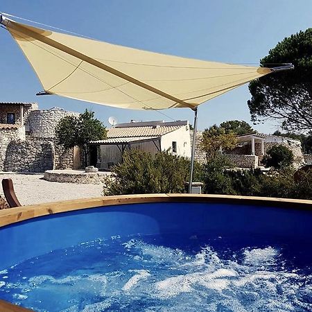 Charming Apartment With Jacuzzi And Sea View - Salve, 85 Sqm Exterior foto