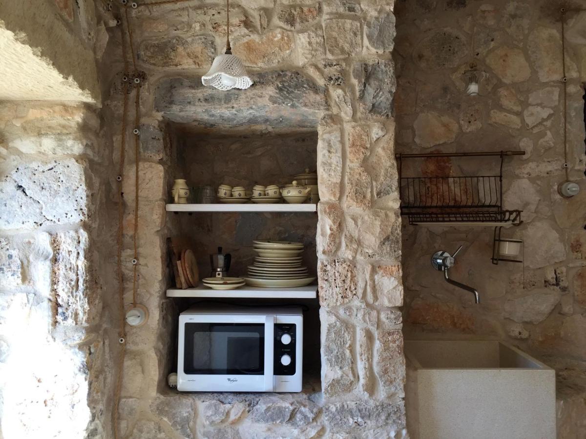 Charming Apartment With Jacuzzi And Sea View - Salve, 85 Sqm Exterior foto