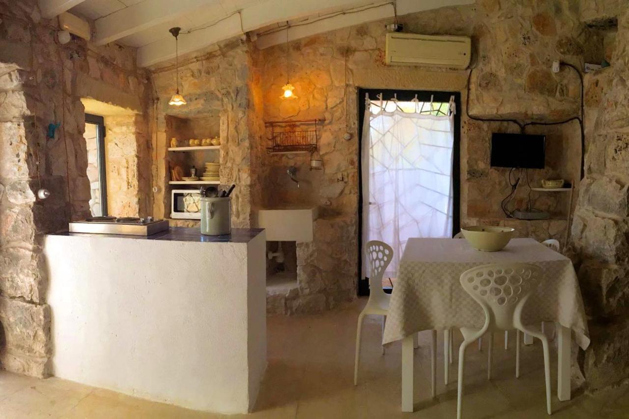 Charming Apartment With Jacuzzi And Sea View - Salve, 85 Sqm Exterior foto