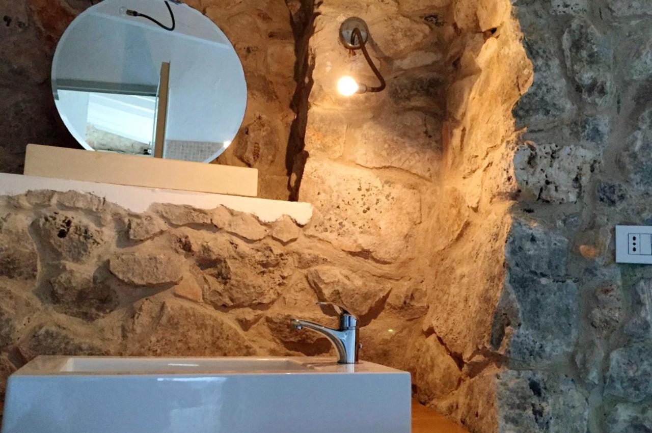 Charming Apartment With Jacuzzi And Sea View - Salve, 85 Sqm Exterior foto
